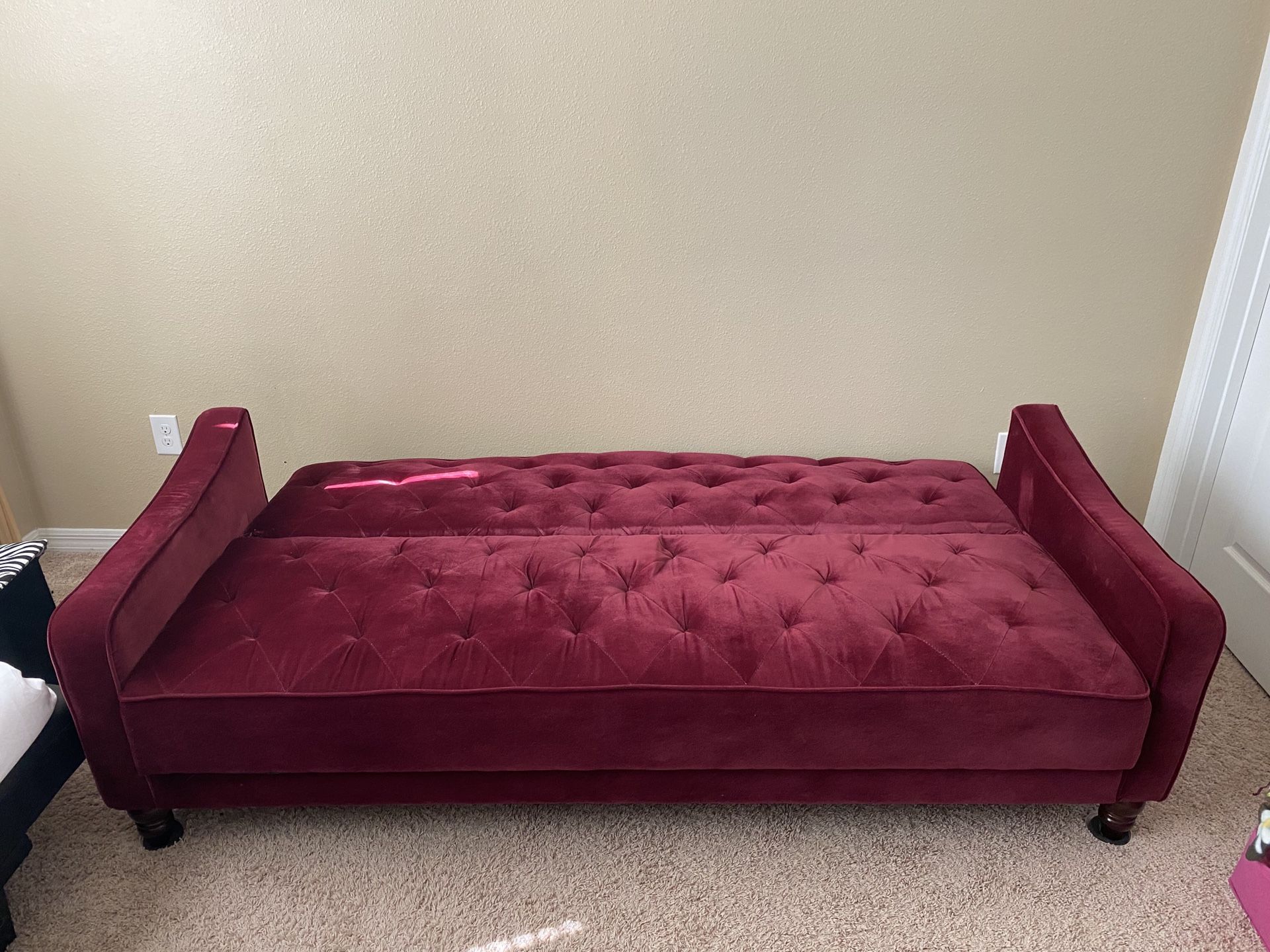 Loveseat futon 82”x 33” 200$