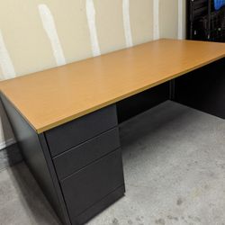 Office Desk