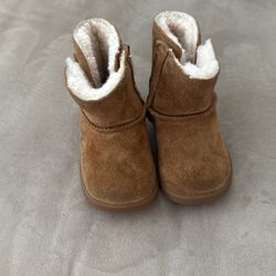 Uggs Toddler Size 04/05