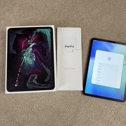 Apple iPad Pro 11”(3rd Gen, M1)—256 GB—Excellent Condition  WiFi + Cellular