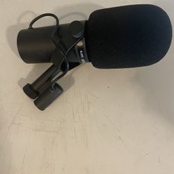 Shure SM7B Like New!