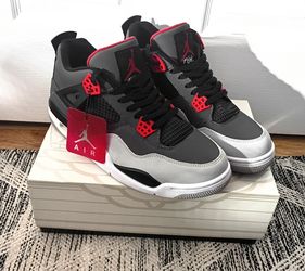 Jordan 4s
