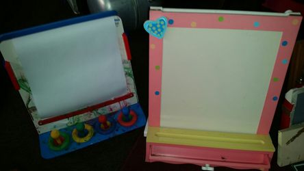 To Children's desk table art easels with paint cups