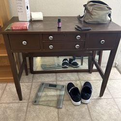 Small Wooden Desk With Drawers