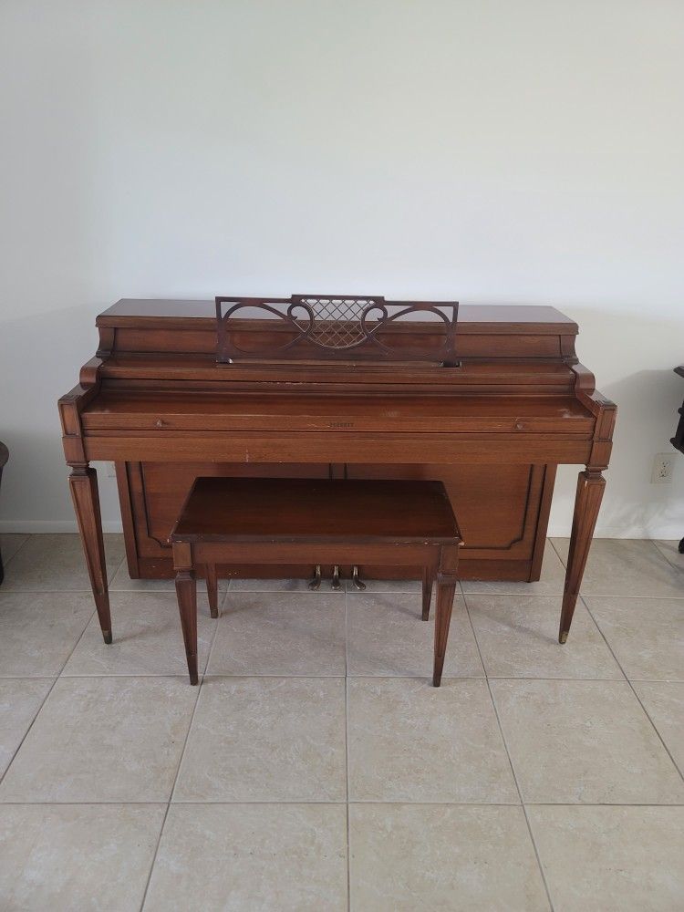 Antique Upright Piano 