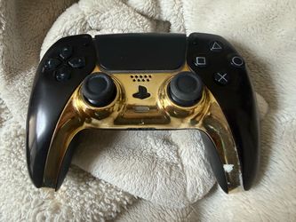 PS5 DualSense Controller Custom Gold and Black