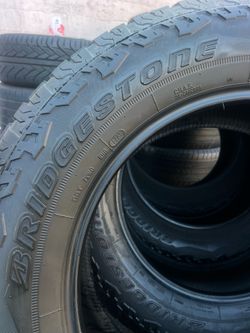 Set of Bridgestone 275/ 60 20