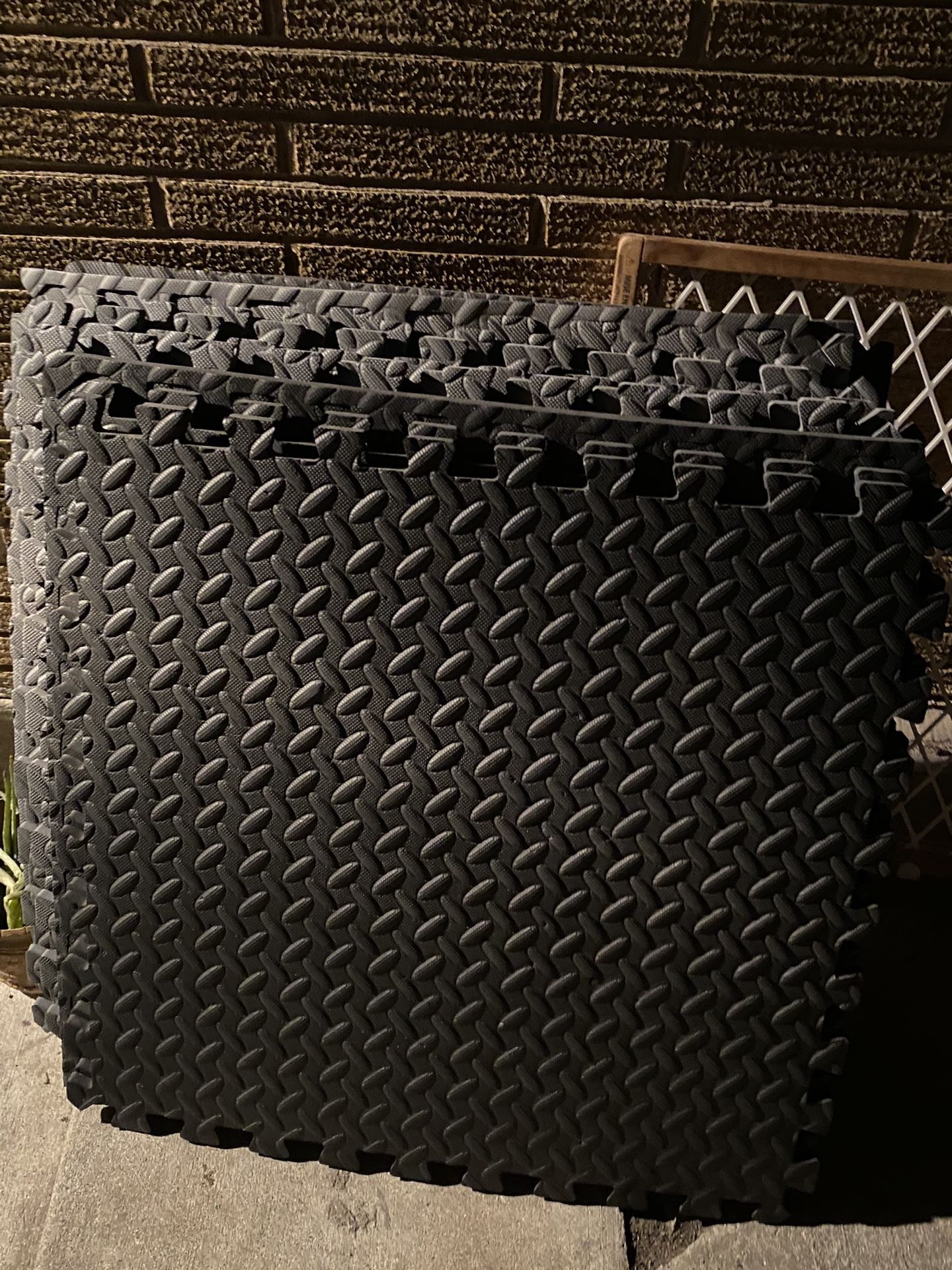 10 Rubber Puzzel Mata