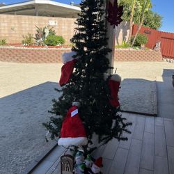 Beautiful Christmas 🤶 Tree 🌲 6’