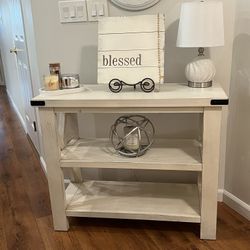 Bookshelf 