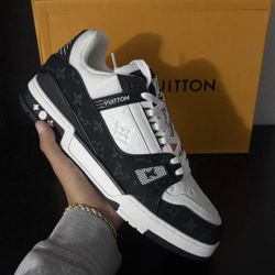 LV | Black Trainers