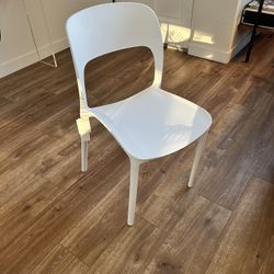 Modern White Plastic Outdoor Chairs