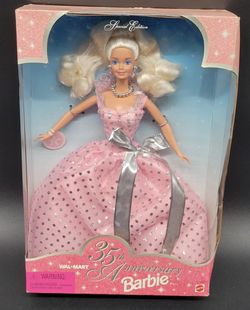1997 WalMart 35th Anniversary Special Edition Barbie #17245