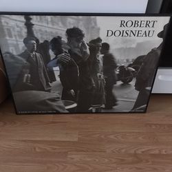 Le Baiser de L'Hotel de Ville Paris by Robert Doisneau Photo Art Print