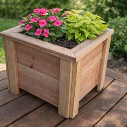 Cedar Planter