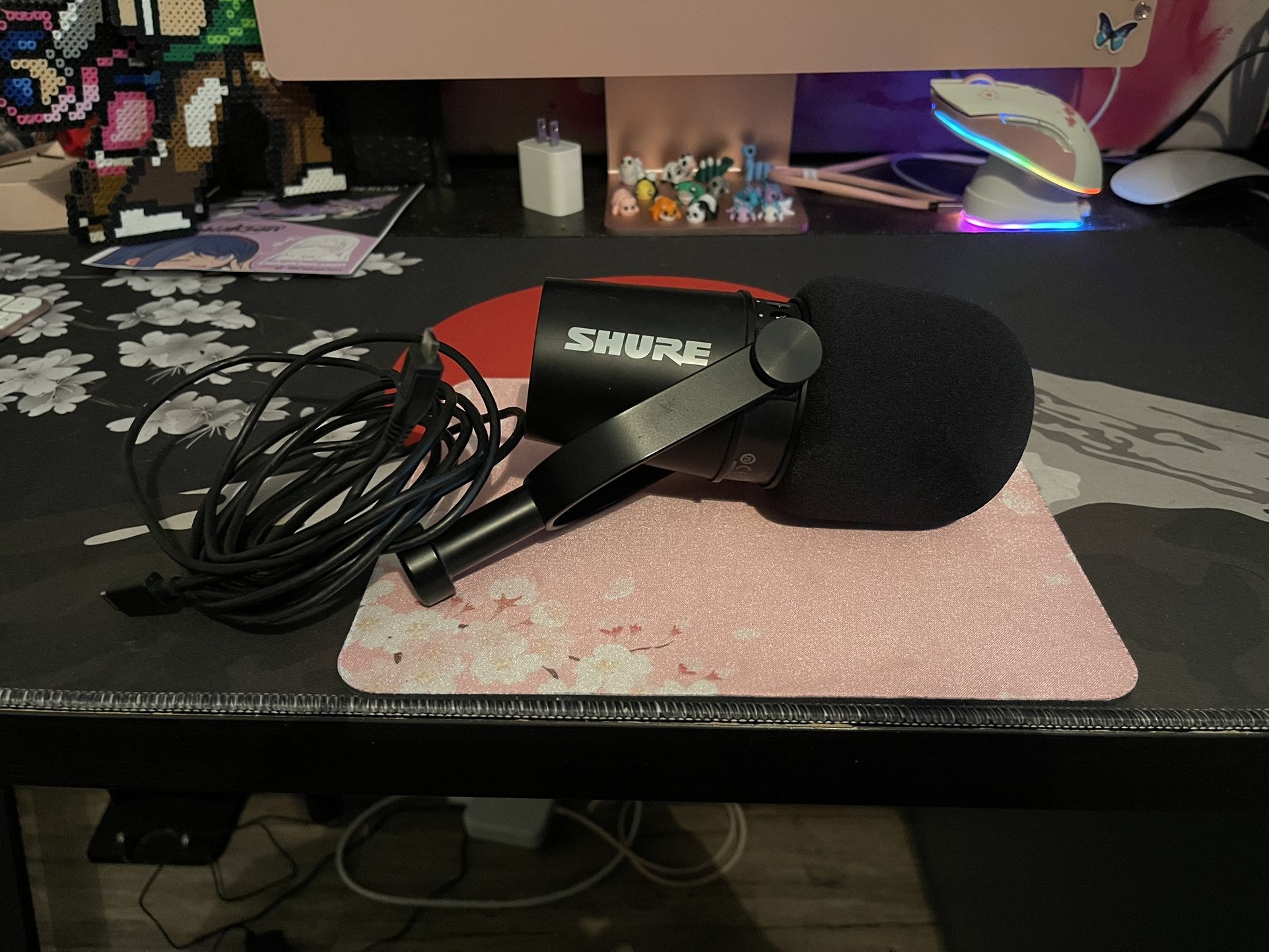 Shure MV7 Podcast Streaming Mic Barely Used