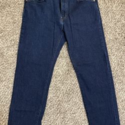 Levi’s 502 Jeans