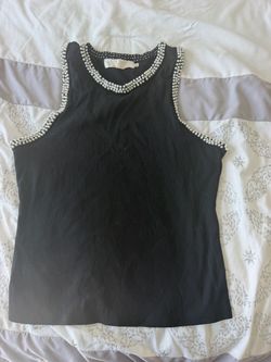 Cute tank with pearls