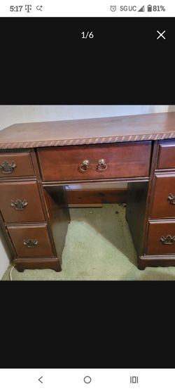 Free Antique desk