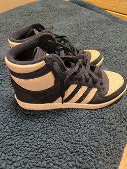 Adidas High-Top Sneakers Navy and White