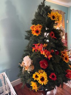 71/2 feet Christmas tree
