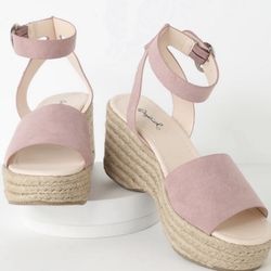 QUPID  Pink Suede platform espadrille wedge sandals women's Size Us 7/ EUR 38 Brand New with Box 