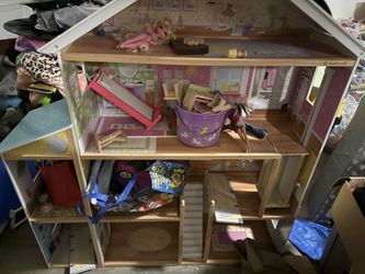 KidKraft Wooden Dollhouse with Accessories