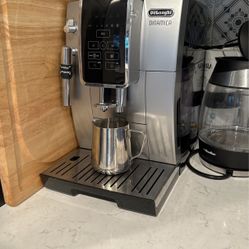 De’Longhi Dinamica w/ Over Ice Option