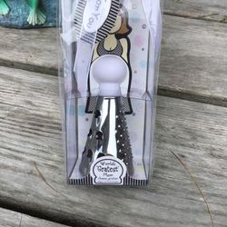 New Kate Aspen Worlds Greatest Mom Cheese Grater 