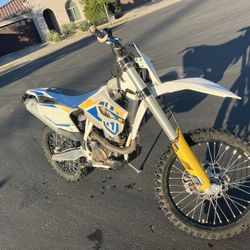 2014 Husqvarna FE350 Original Owner Clean Title