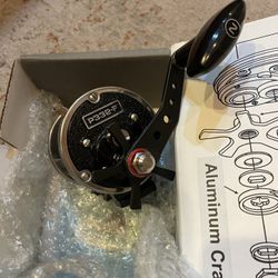 NEWELL P332-F Ball Bearing Conventional Reel – Original Box – Excellent/Mint