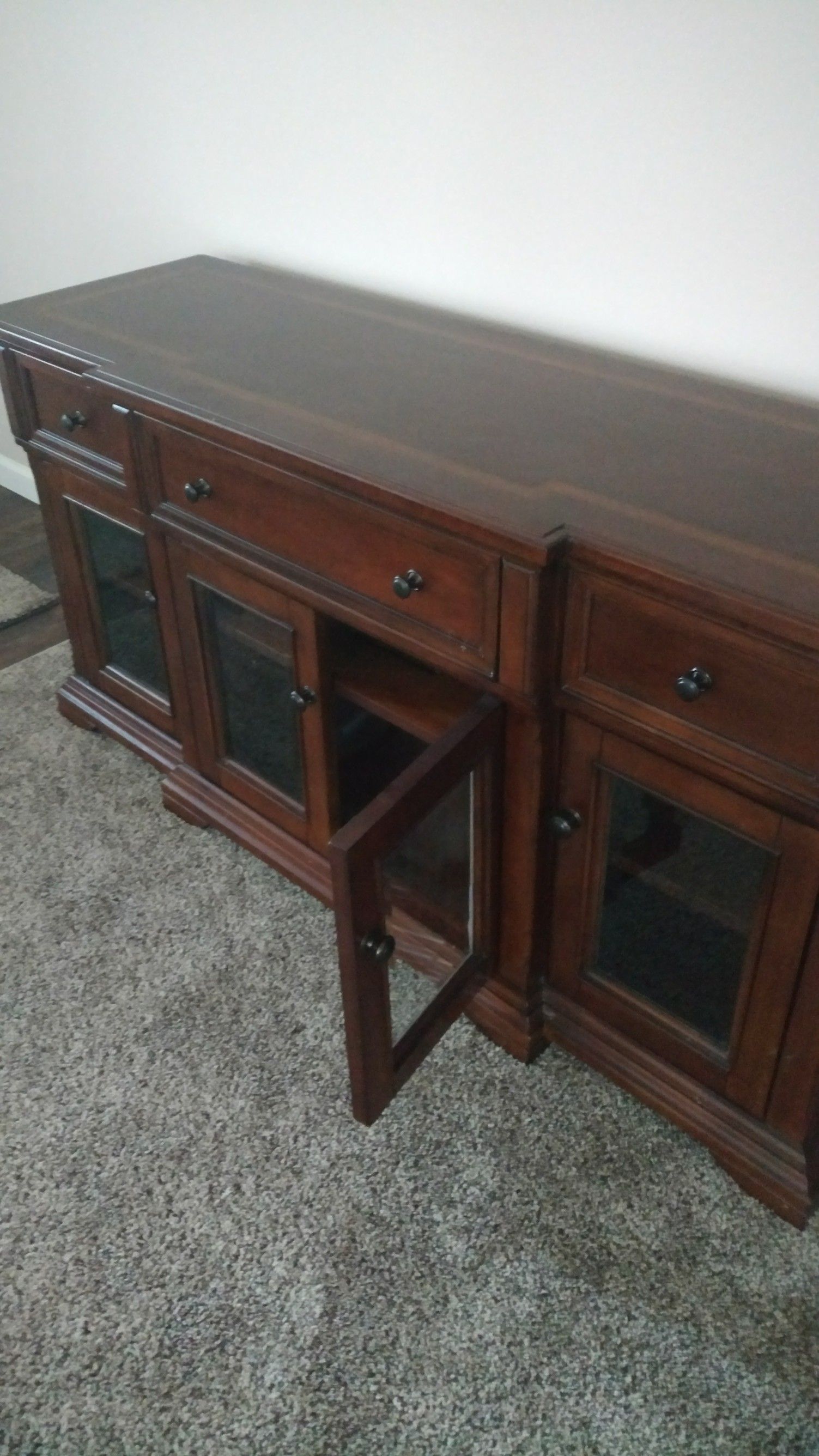 TV Credenza/TV Stand