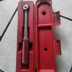 MAC Tools 1/4 Drive Torque Wrench TW4200A ..30..To..200 Lbs 