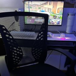 gaming set up 