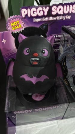 Squeezy Halloween Bat