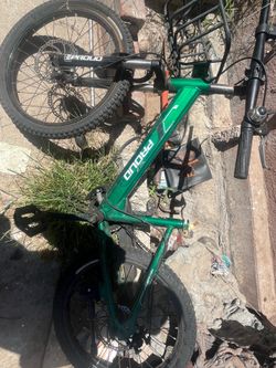 Needs another tube works like new