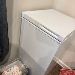 Sofa Freezer Bed Mattress Tv 32 Inch