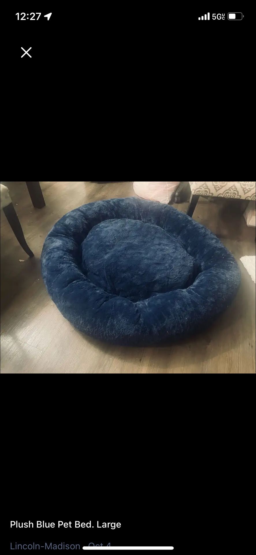 Large. 40”. Plush Pet Bed