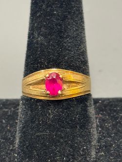 10k  gold  ring #111724-2  MGC