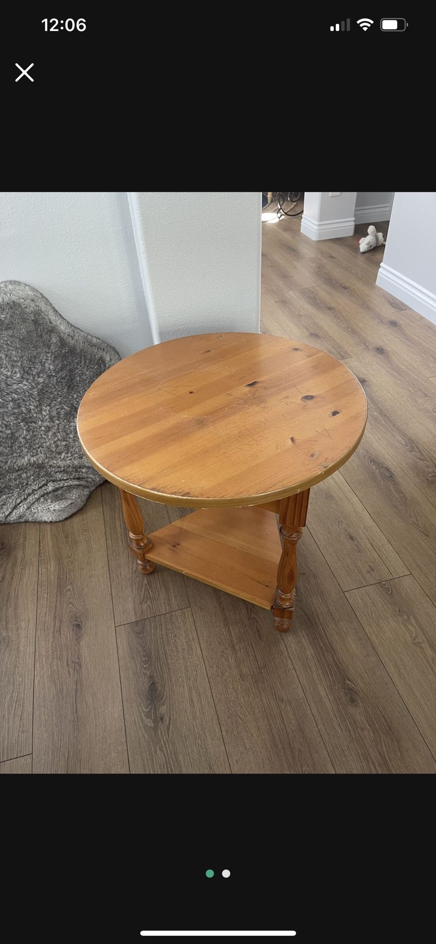 Solid Wood round end table