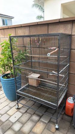 Large Parrot Bird Cage with Wheels – 32” Wide