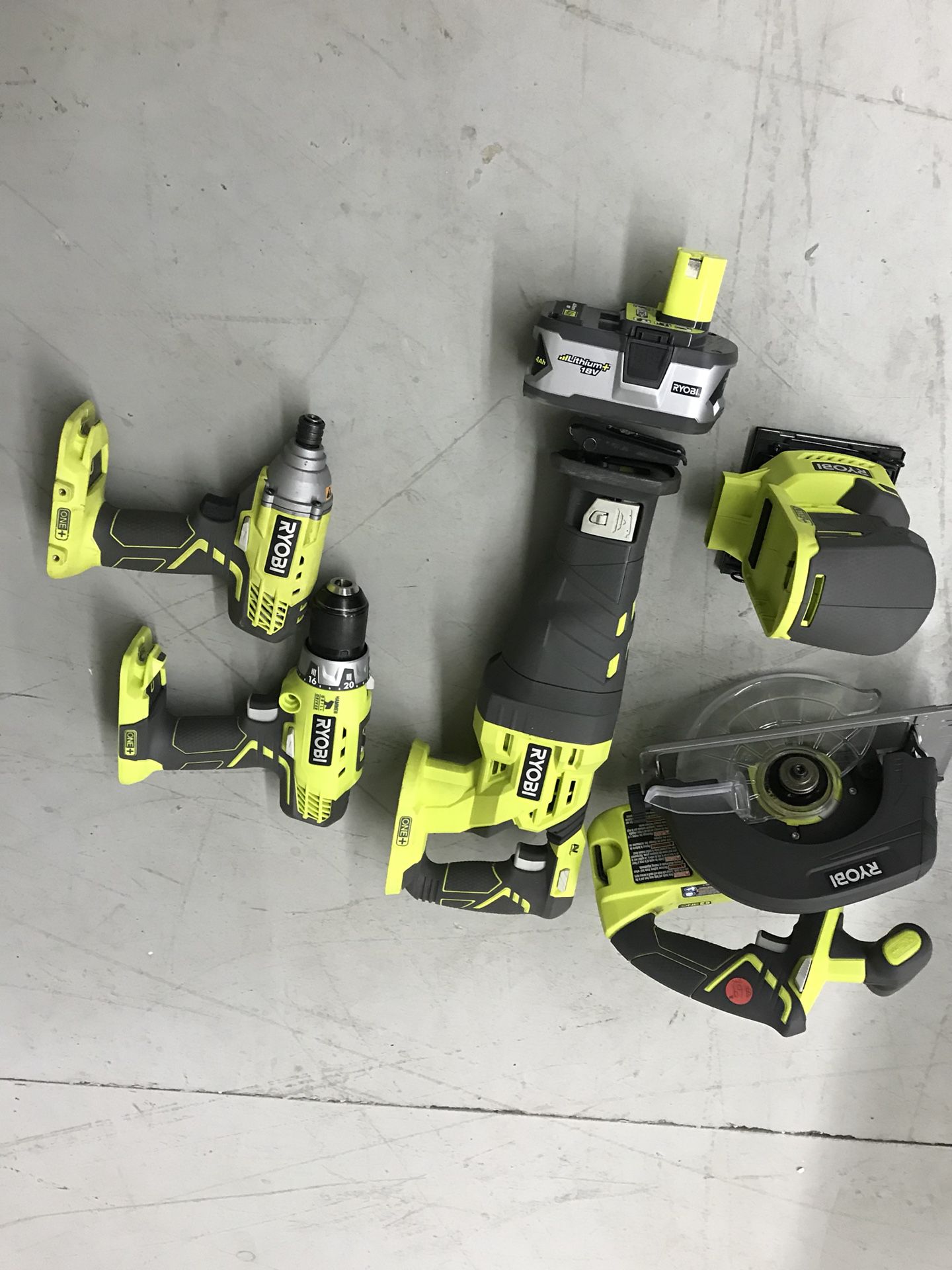 Ryobi 18v Combo Set With Battery And Charger