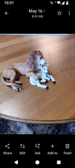 Vintage Statue of the Lion Laying With the Lamb