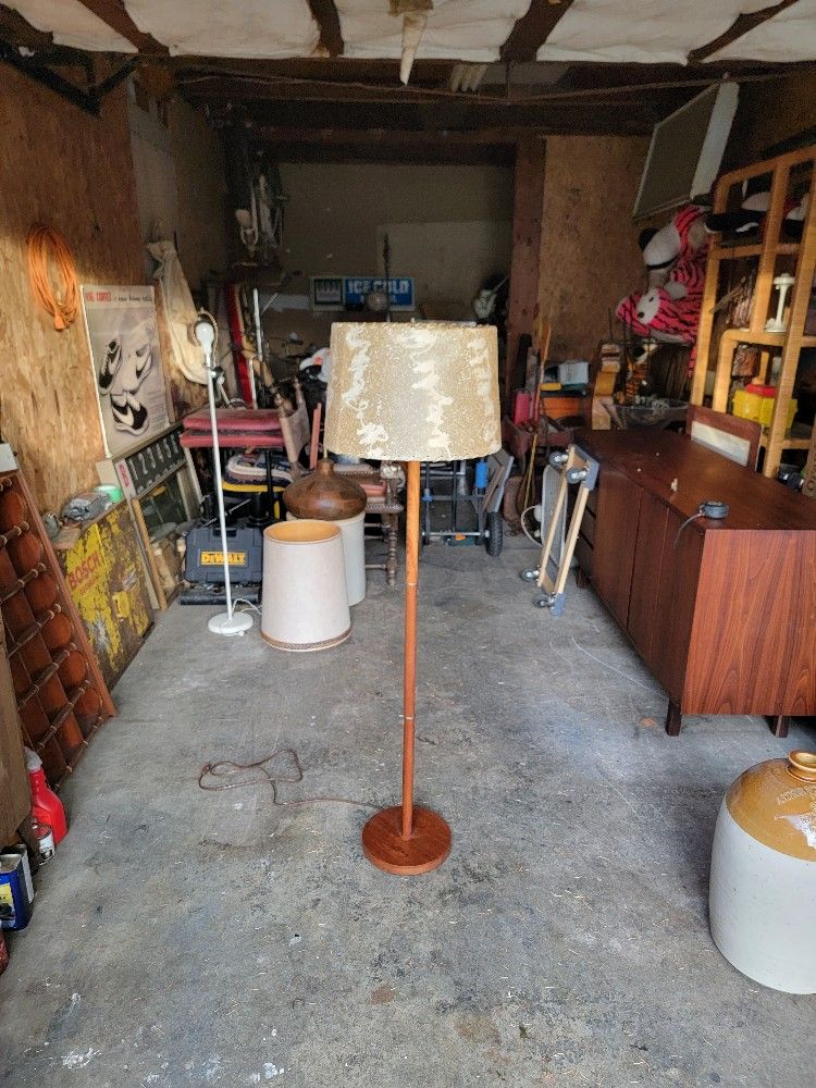 Mid Century Modern Floor Lamp