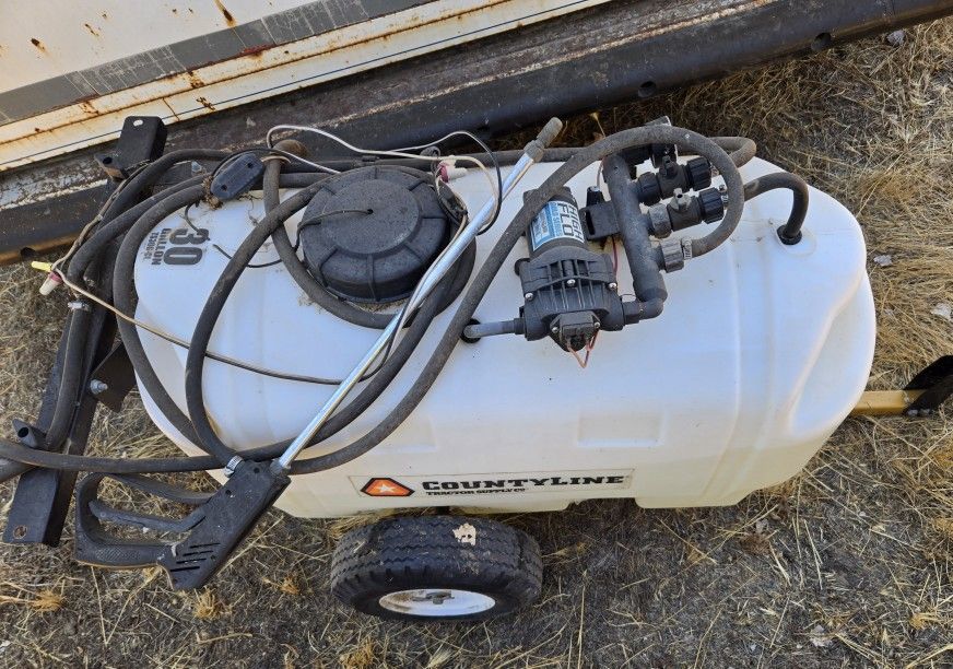 Country Line 30 Gallon Tow Behind Sprayer