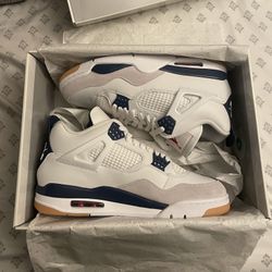 Jordan 4 Retro SB Navy