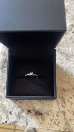 Three-Stone Promise Ring 1/6 ct tw Diamonds 10K White Gold