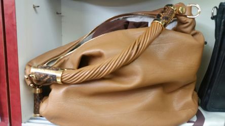 Michael kors.... purse.