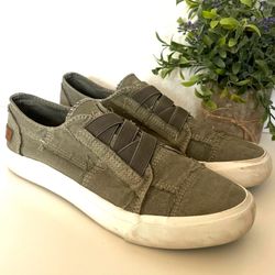 Blowfish Malibu Women's Marley Grey Washed Canvas Sneakers Size 8 Shoes Footwear