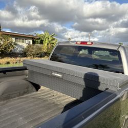 Husky Tool Box With Key